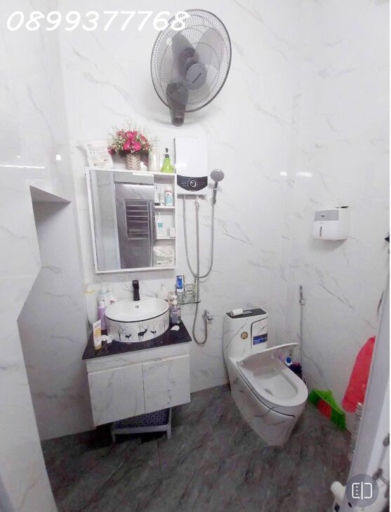 Bán nhà 2 tầng hẻm đường ô tô Ngô Đến Vĩnh Phước Nha Trang