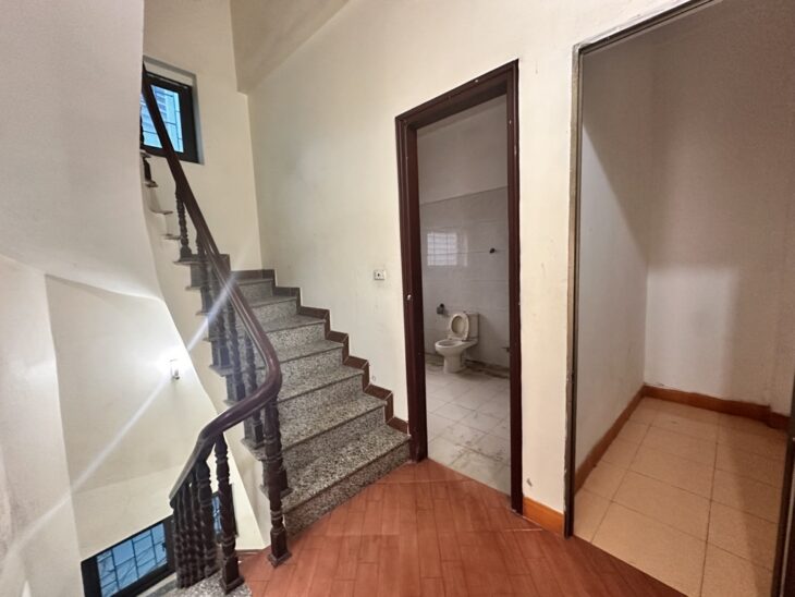 ???? ĐƯỜNG LÁNG – NHÀ DÂN XÂY – 49M2 — LÔ GÓC NGÕ THÔNG – 20M OTO – 100M MẶT PHỐ ????