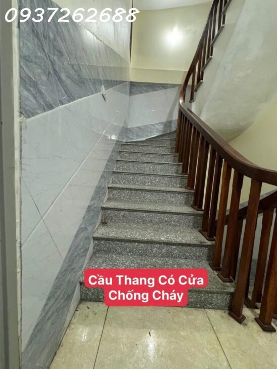 [Cực Hiếm] Kinh Doanh Karaoke Phù Chuẩn Từ Sơn, Bắc Ninh 100m2 4 Phòng Chỉ 9,x tỷ