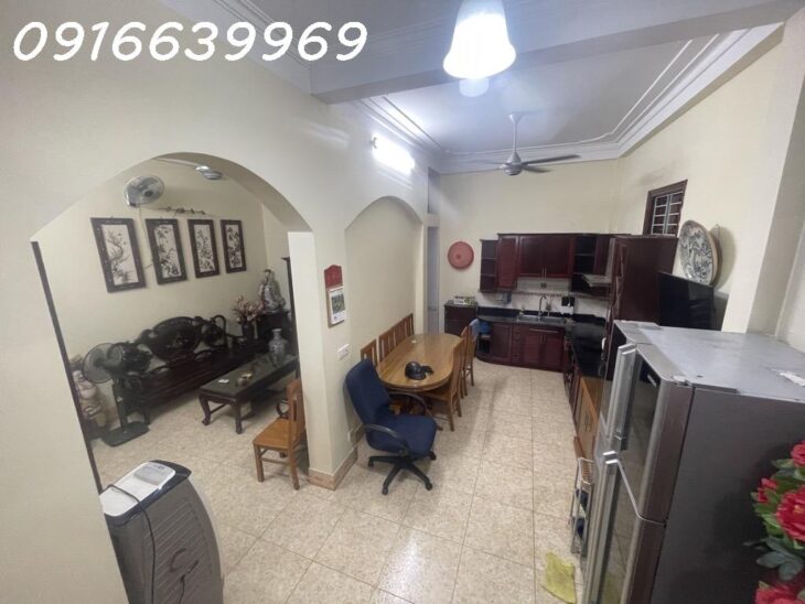 HÀNG HIẾM PHỐ VĂN CAO – 52M2, LÔ GÓC 2 MẶT THOÁNG, NỘI THẤT ĐẸP, CÓ THỂ LẮP THANG MÁY, CHỈ VIỆC