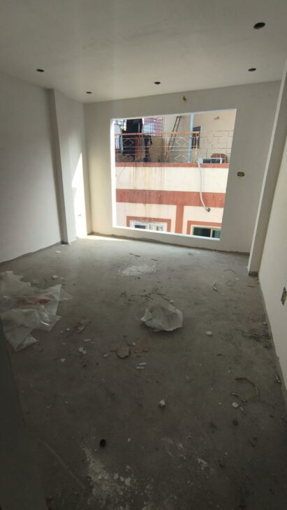 Bán Nhà Ngõ Chùa Xa La, 5 Tầng Dân Xây, Ô Tô, Thang Máy, 50m Ra Phố, MT3.5/DT31, Giá 8.5 Tỷ