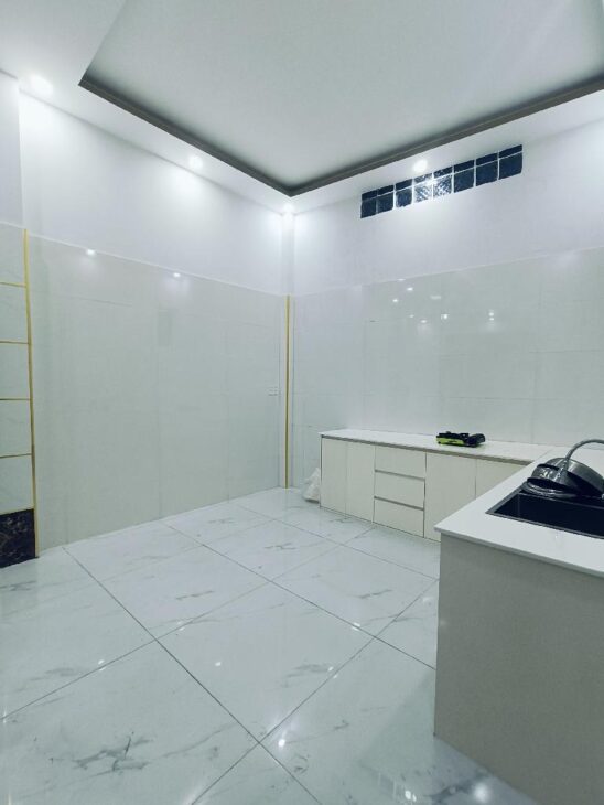 Mặt tiền kinh doanh Mai Hắc Đế 10×12.7 chỉ 15 tỷ 3