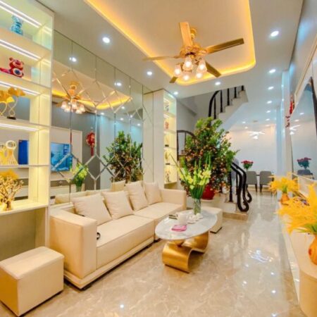 BÁN NHÀ PHỐ 8/3 HAI BÀ TRƯNG NHÀ ĐẸP FULL NỘI THẤT TIỆN ÍCH ĐẦY ĐỦ THOÁNG SÁNG GIÁ 6,2 TỶ BÁN NHÀ PHỐ 8/3 HAI BÀ TRƯNG NHÀ ĐẸP FULL NỘI THẤT TIỆN ÍCH ĐẦY ĐỦ THOÁNG SÁNG GIÁ 6,2 TỶ