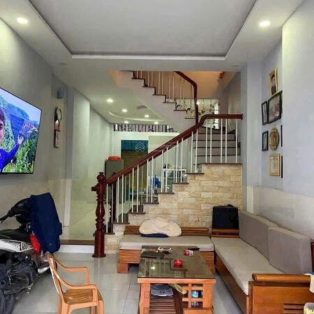 Bán Nhà 3 Tầng Khu Đô Thị Lê Hồng Phong 2, TP Nha Trang, Giá 4.35 Tỷ