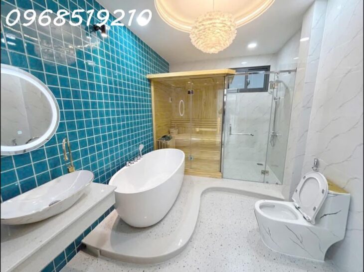 Bán nhà 4 tầng mới xây đường Cách mạng tháng 8 Q10, 90m2, sổ hồng chính chủ