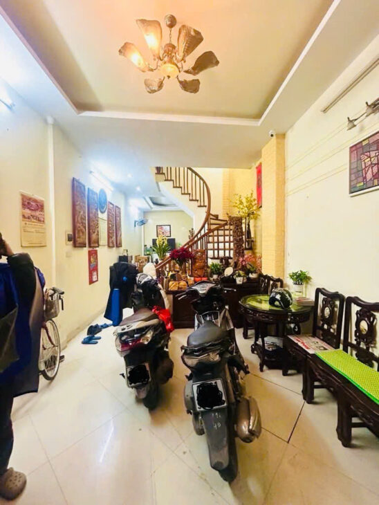 Giá thật! Bán nhà VŨ TRỌNG PHỤNG, 36m2, 7 tỷ, Nhà đẹp, 2 thoáng, Ngõ nông, Khu VIP, Gần Ôtô