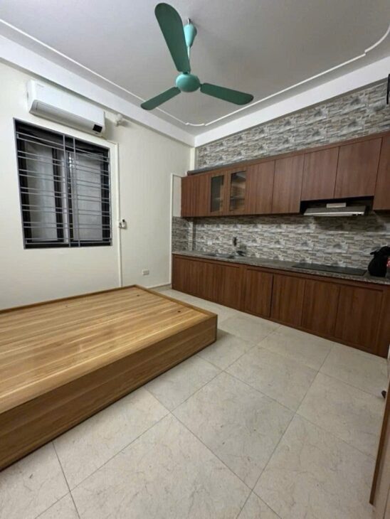 Bán nhà Trần Cung Hiếm Oto đỗ cửa, Dòng tiền, Full nội hất 45m2 – 9,5 tỷ