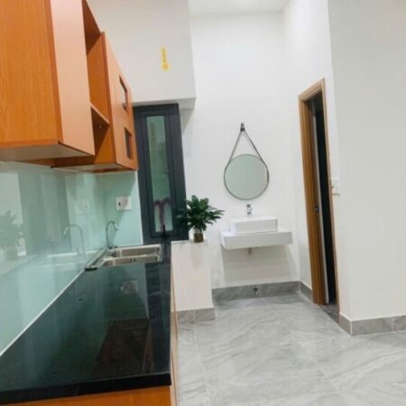 ♥ Nhà thẳng 25m ra MT Hoàng Diệu, 80m2, 3 tầng cứng, thoáng đẹp, 4.x tỷ