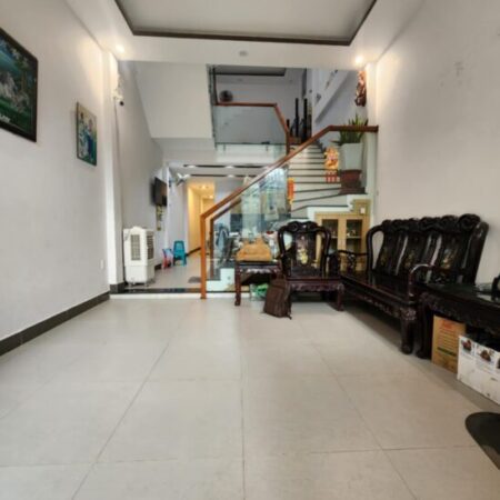 ► Nhà Kiệt Hà Huy Tập gần Công An Quận, 64m2, 3 mê đẹp, 3.6 tỷ