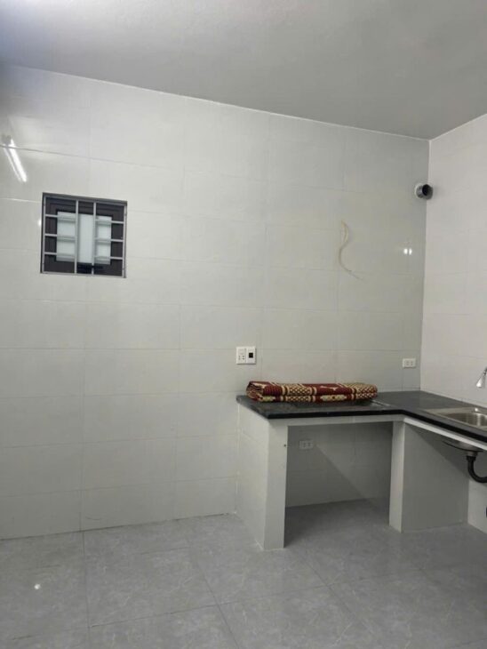 Bán 32m2 nhà Nguyễn Xiển, Thanh Xuân, nhà 2 tầng mt 3.2m giá 1 tỷ 850