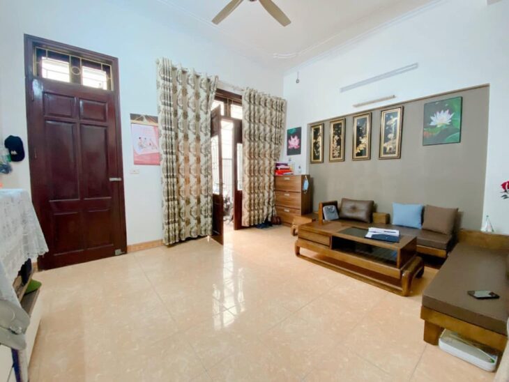 Nhà phân lô phố Nguyễn Chí Thanh 45m2, 4T, MT6m ô tô thông Huỳnh Thúc Kháng ở sướng