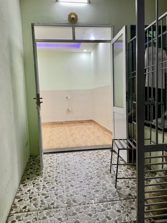 ♥ Nhà Kiệt 2.5m gần Ông Ích Khiêm Nguyễn Văn Linh, 93m2, ngang 9m, 2 tầng, 8 phòng, thu 25tr/th