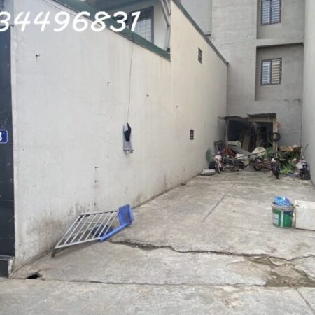 42M ĐẤT VUÔNG Ô TÔ NGỦ TRONG ĐẤT LONG BIÊN CHỈ NHỈNH 5 ĐỒNG