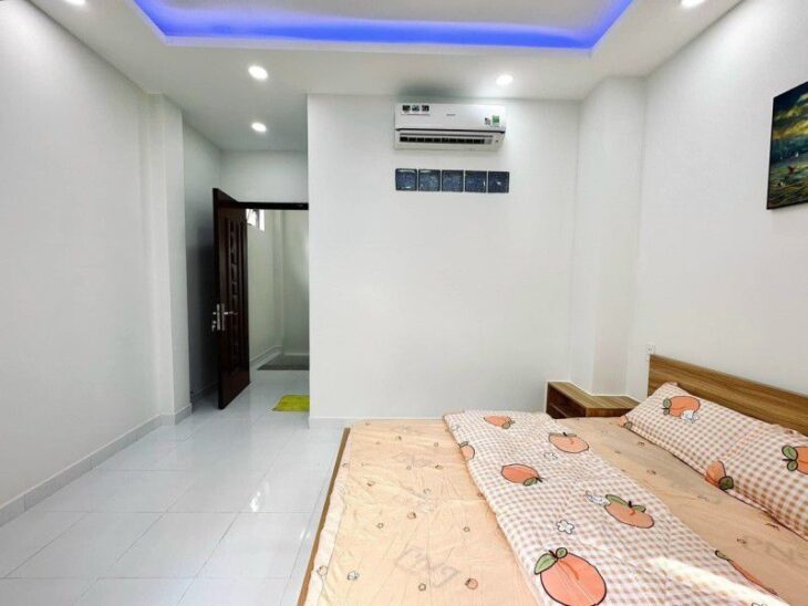 NHÀ ĐẸP PHAN ĐÌNH PHÙNG, P1 PHÚ NHUẬN – 4 TẦNG BTCT MỚI ĐẸP FULL NỘI THẤT – 3 MẶT THOÁNG – DÒNG