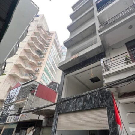 BÁN NHÀ MỐI PHỐ NGUYỄN VĂN CỪ, GARA Ô TÔ – 7 TẦNG THANG MÁY 40M2, 7 TẦNG, MẶT TIỀN 4M, 16.8 TỶ.