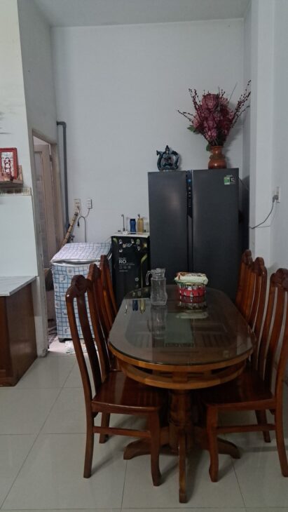 Bán nhà 64m2, 3 tầng, 3PN, Tân Tạo, Bình Tân, 4 tỷ, sổ hồng