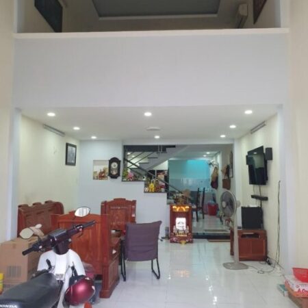 Bán nhà 83m2, 4PN, 2WC, 4.4 tỷ, Bình Trị Đông B, Bình Tân