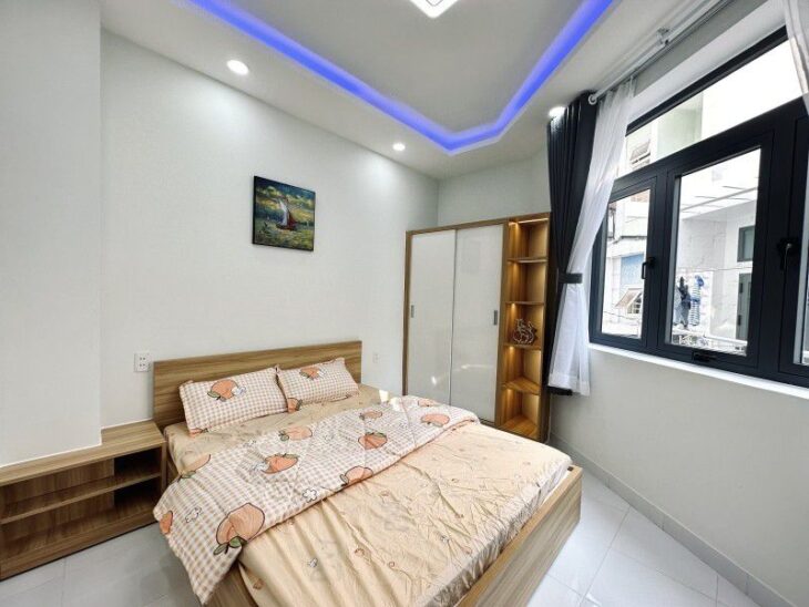 NHÀ ĐẸP PHAN ĐÌNH PHÙNG, P1 PHÚ NHUẬN – 4 TẦNG BTCT MỚI ĐẸP FULL NỘI THẤT – 3 MẶT THOÁNG – DÒNG