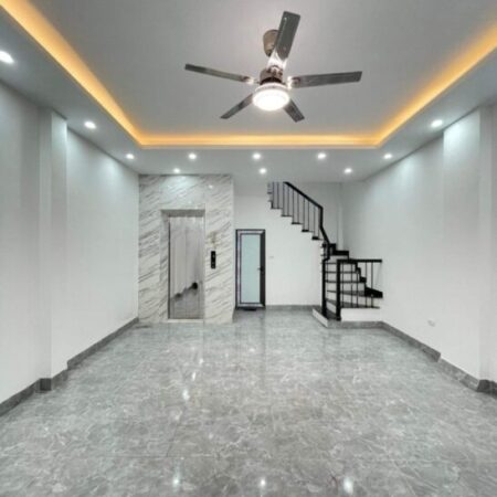 Bán nhà khu Văn Miếu 45m2 x 6 tầng thang máy, mt 6m, gần oto, gần hồ, 8,5 tỷ