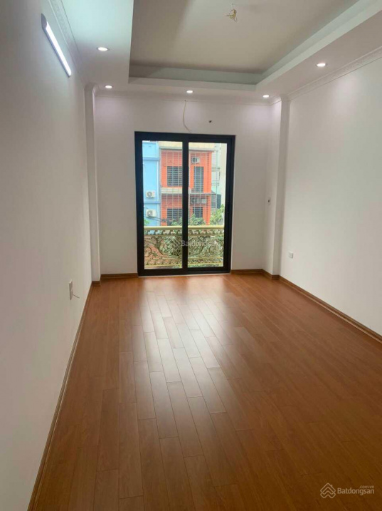 Bán nhà tại ĐH Công Nghiệp Nhổn, ĐH Thành Đô Nam Từ Liêm, dt 34m2 * 5T giá 3,9 tỷ. LH: 0988 192 973