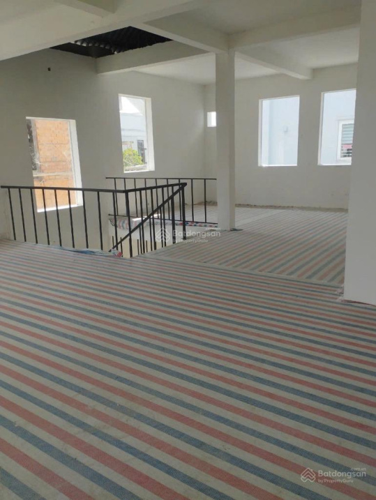 Biệt thự thô Quận 8 – 230m2, ngang siêu lớn 20m, mặt tiền đường 20m chỉ nhỉnh 17 tỷ