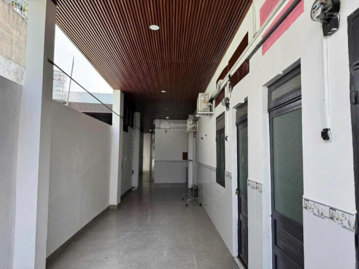 Bán nhà 2 mặt tiền 2 tầng 47 phòng đường nhánh Lã Xuân Oai Tăng Nhơn Phú A Quận 9