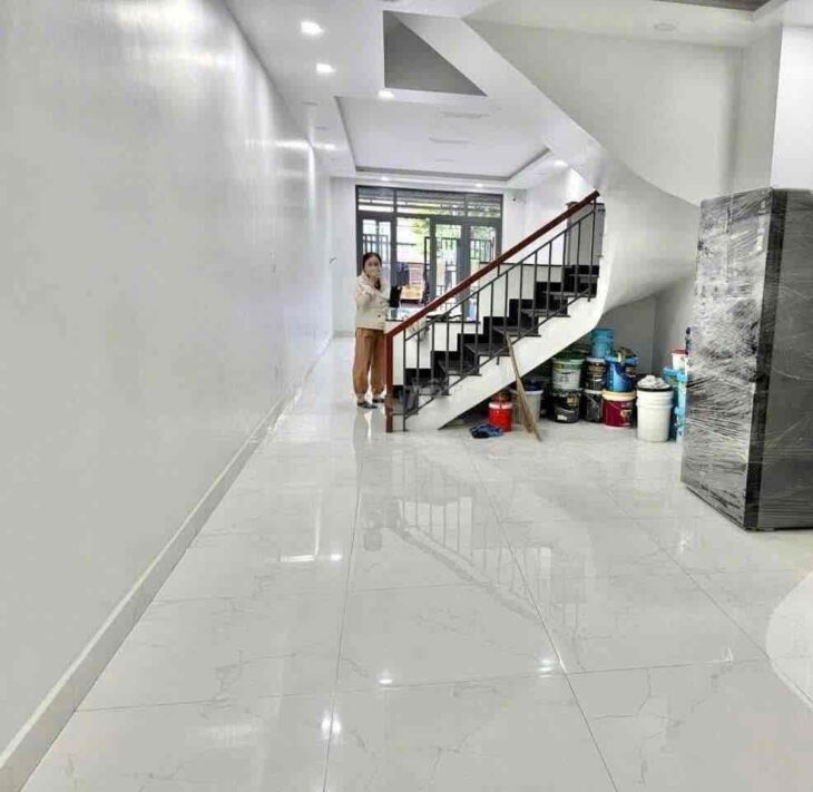 Nhà 3 Lầu Có Nội Thất Hẻm XH Phan Huy Ích, P14_4x17m