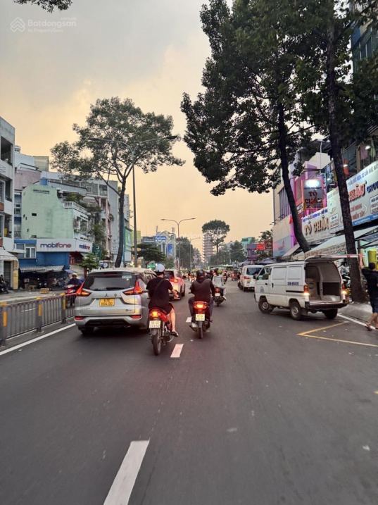 Mặt tiền 5 tầng Quận 10 Lê Hồng Phong – dòng tiền 35tr/th – chỉ 15 tỷ