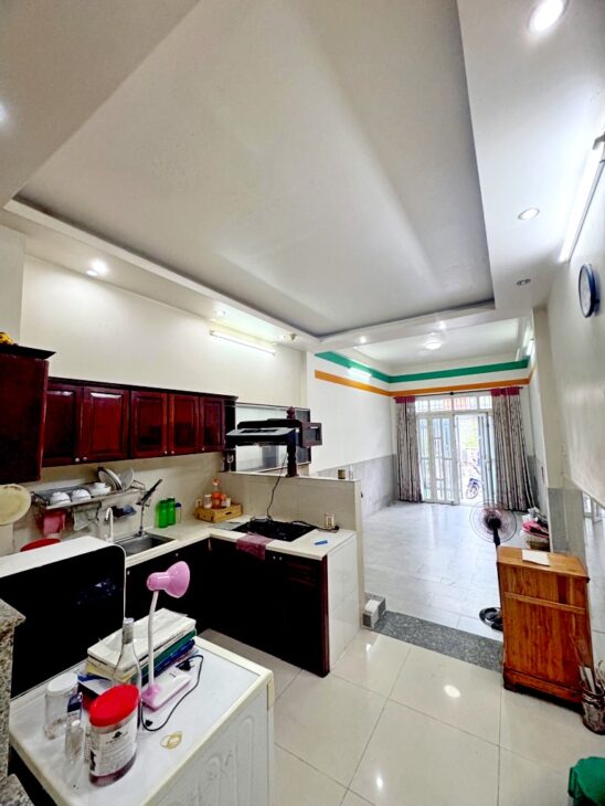 Mặt tiền đường số chợ Phạm Thế Hiển 3.6×17 chỉ 10 tỷ 8