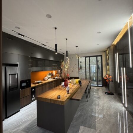 Mặt Tiền Đường Tên Lửa – Bình Tân – Ngay Aeon – 80m2 – nhà 5 Tầng – 18 tỉ