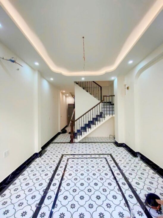 BÁN NHÀ HUỲNH THIỆN LỘC TÂN PHÚ – HẺM XE HƠI – 4 TẦNG – Ở NGAY – HƠN 5 TỈ THƯƠNG LƯỢNG