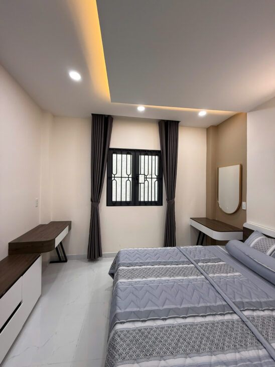 BÁN NHÀ đường QUANG TRUNG GÒ VẤP, HẺM XE HƠI, 70m2, 2 TẦNG 3PN, CHỈ 5.65 TỶ TL