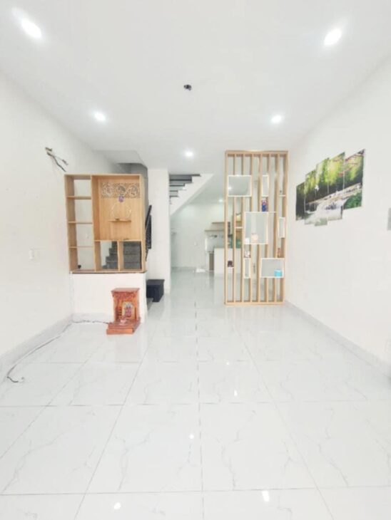 NHÀ 3 TẦNG – 4×11 – HẺM XE HƠI – GẦN CHỢ TÂN HƯƠNG – TÂN PHÚ – NHỈNH 4 TỶ.