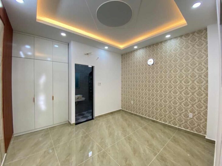 TÂN PHÚ – (4×14) – 5 TẦNG – 6PN – CHÀO CHỈ 7,95 TỶ #93 9 79#TT