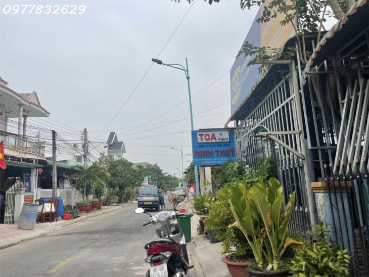 Bán nhà mặt tiền Nguyễn Văn Cừ – Tân Thiện – TX LaGi giá ngộp 1.6 tỷ