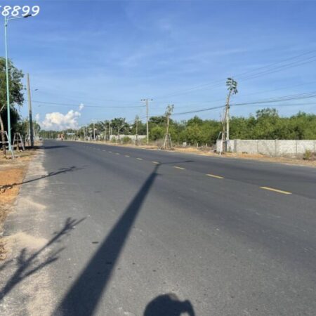 Bán 23.5m đất ODT Đường Hùng Vương – TX LaGi giá rẻ nhất view Biển