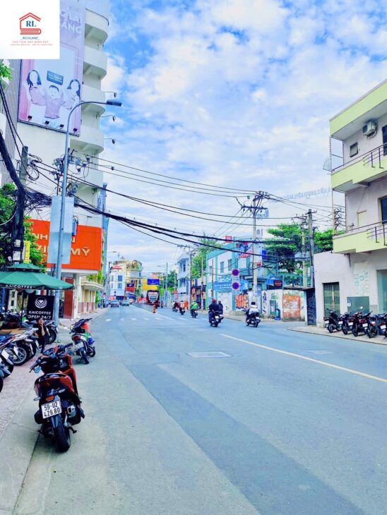 Cho Thuê Nhà GÓC 2 Mặt Tiền 03 Út Tịch, Phường 04, Quận Tân Bình, TPHCM.