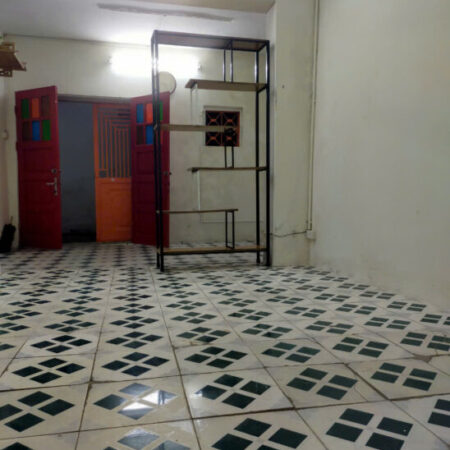 Cho thuê nhà tập thể tầng 1 tại Ngọc Khánh Đống Đa Hà Nội Cho thuê nhà tập thể tầng 1 tại Ngọc Khánh Đống Đa Hà Nội