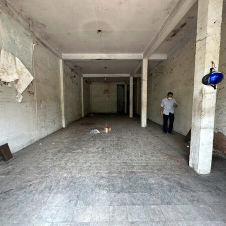 Cho thuê nhà mặt tiền Cộng Hòa, P.4, Tân Bình (Gần Ngã Tư Bảy Hiền)• Diện tích: 5.3 x 17m. Giá 30