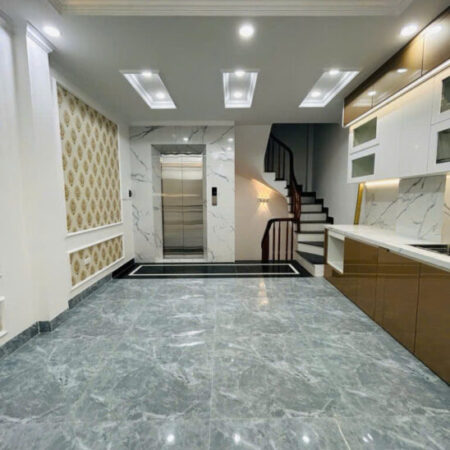 Lạc Long Quân – gara ô tô – 7 tầng TM – MT 4.5m siêu đẹp – chỉ nhỉnh 13 tỷ Lạc Long Quân – gara ô tô – 7 tầng TM – MT 4.5m siêu đẹp – chỉ nhỉnh 13 tỷ