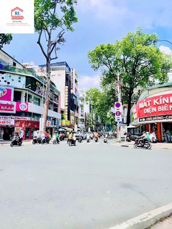 Cho Thuê Nhà GÓC 2MT: 46-48 Nguyễn Trãi + Trần Bình Trọng, Phường 03, Quận 5, TPHCM.