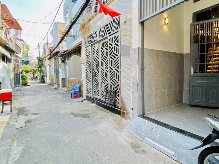 NHÀ ĐẸP LUNG LINH – 38M2 – 2 TẦNG – 3PN- P.10 GÒ VẤP – HƠN 4tỷ