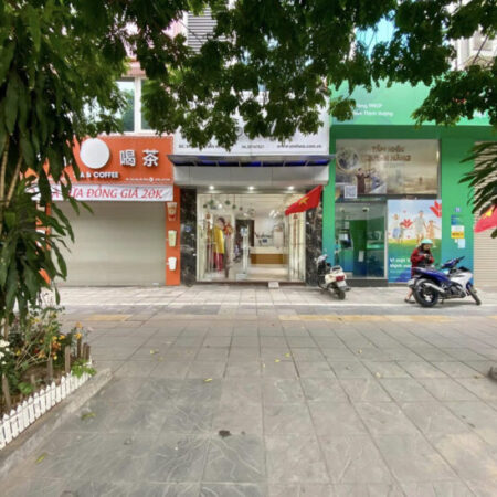 SOS – CHÍNH CHỦ CHO THUÊ TẦNG 1 – Mặt đường số 71 Nguyễn Văn Huyên, Quan Hoa, Cầu Giấy, Hà Nội SOS – CHÍNH CHỦ CHO THUÊ TẦNG 1 – Mặt đường số 71 Nguyễn Văn Huyên, Quan Hoa, Cầu Giấy, Hà Nội