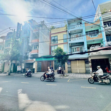 GIÁ TỐT NHẤT KHU VỰC ĐANG CHÀO BÁN – NHÀ 4 TẦNG MẶT TIỀN VĨNH HỘI QUẬN 4 GIÁ TỐT NHẤT KHU VỰC ĐANG CHÀO BÁN – NHÀ 4 TẦNG MẶT TIỀN VĨNH HỘI QUẬN 4