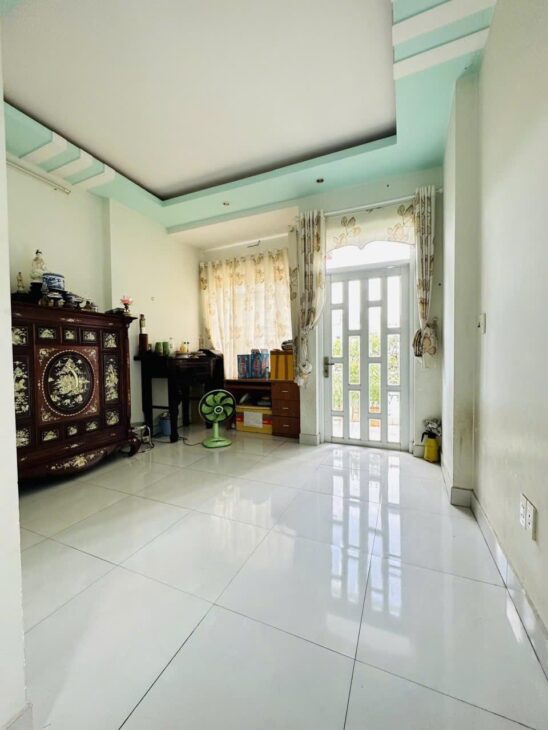 MẶT TIỀN BỜ KÊNH – KHU PHÂN LÔ – 3 TẦNG BTCT – P15 TÂN BÌNH – HƠN 5 TỶ