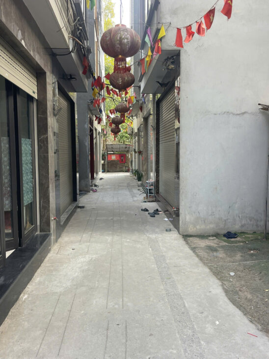 CHÍNH CHỦ CẦN BÁN MẢNH ĐẤT DUY NHẤT TRONG ĐÊ NGỌC THỤY GẦN TRƯỜNG VIỆT PHÁP,KHU ĐÔ THỊ KHAI SƠN