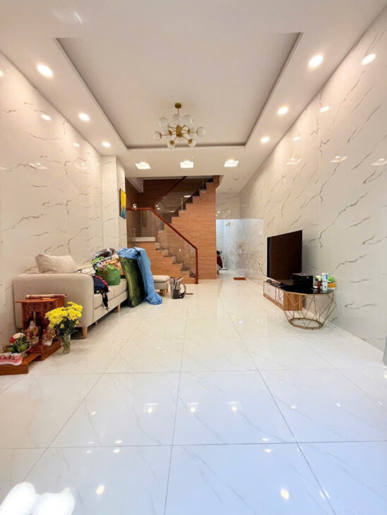 60M2 HẺM Ô TÔ – MỚI Ở NGAY – 2 TẦNG – CÔNG VIÊN LÀNG HOA GÒ VẤP- CHỈ HƠN 5 TỶ.