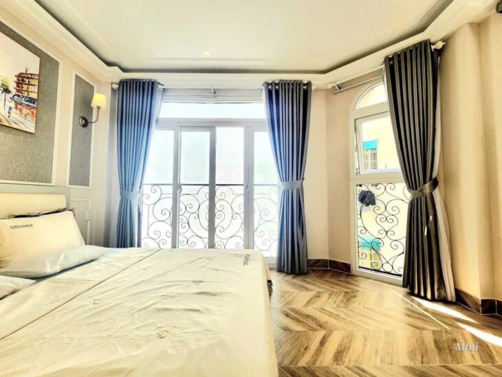 NHÀ ĐẸP LUNH LINH 4 TẦNG – LÔ GÓC – P11- GÒ VẤP – CHỈ HƠN 5 TỶ