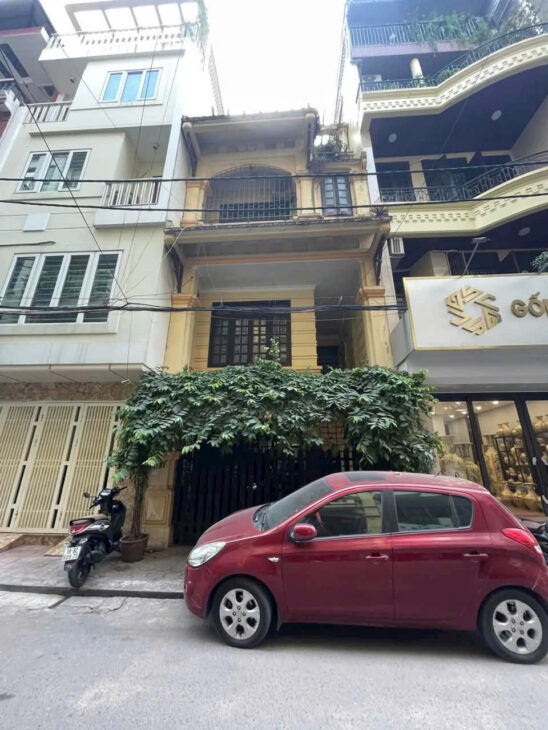 HẠ CHÀO 1.2 TỶ. GIÁ MỚI LÀ 31.8 tỷ. Trung Kính, Hà Nội. LH: 0969.04.04.99