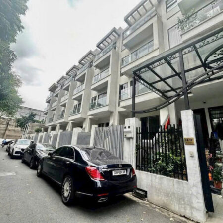 Hạ chào 1.5 tỷ. Giá mới 31.5 tỷ. SIÊU PHẨM THANH XUÂN GIÁ CHÀO RẺ NHẤT THỊ TRƯỜNG.